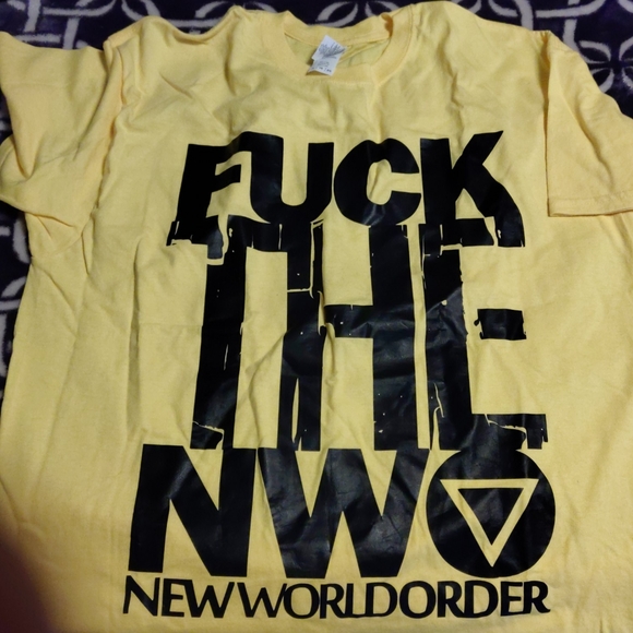 T-shirts - Picture 9 of 9